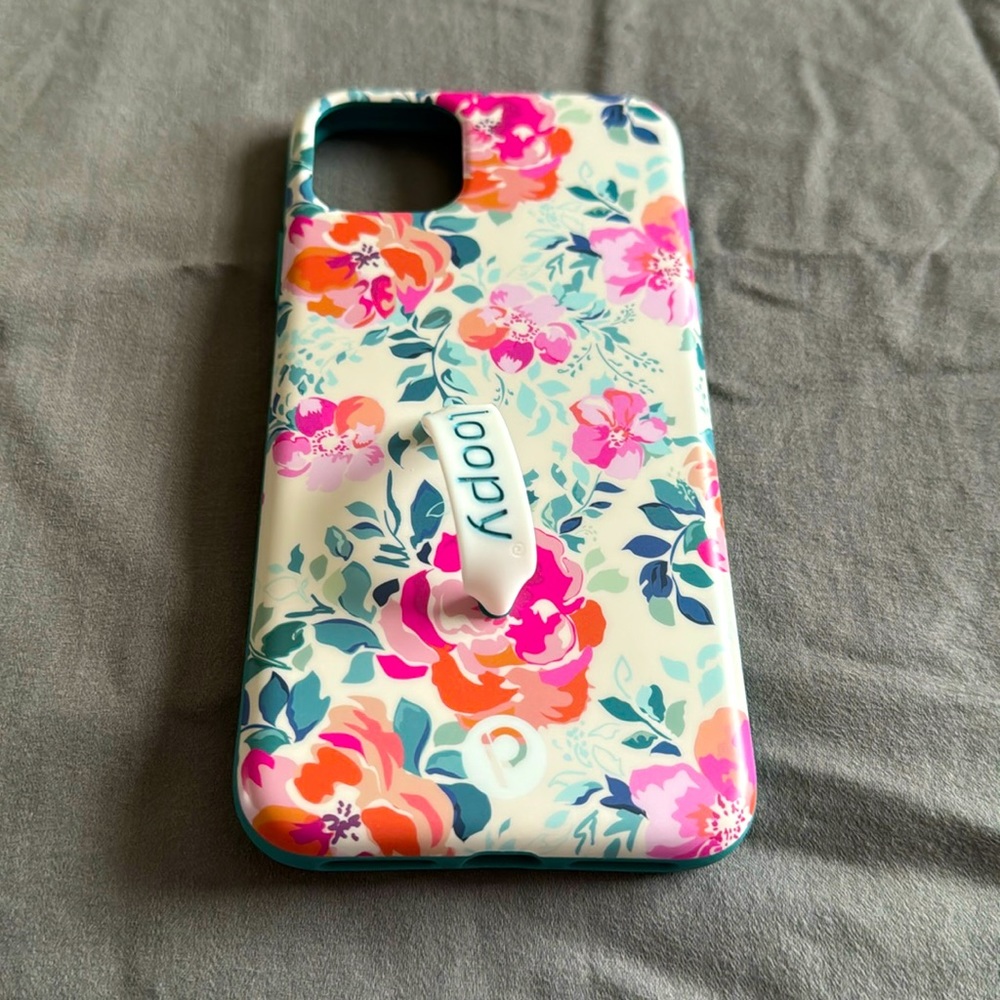 Apple iPhone 11 Pro Max Loopy Case- Minimal use; storage bag included.